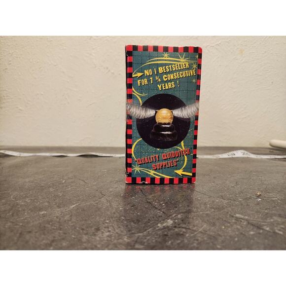 Moving Golden Snitch Universal Studios Wizarding World of Harry Potter - Picture 4 of 8